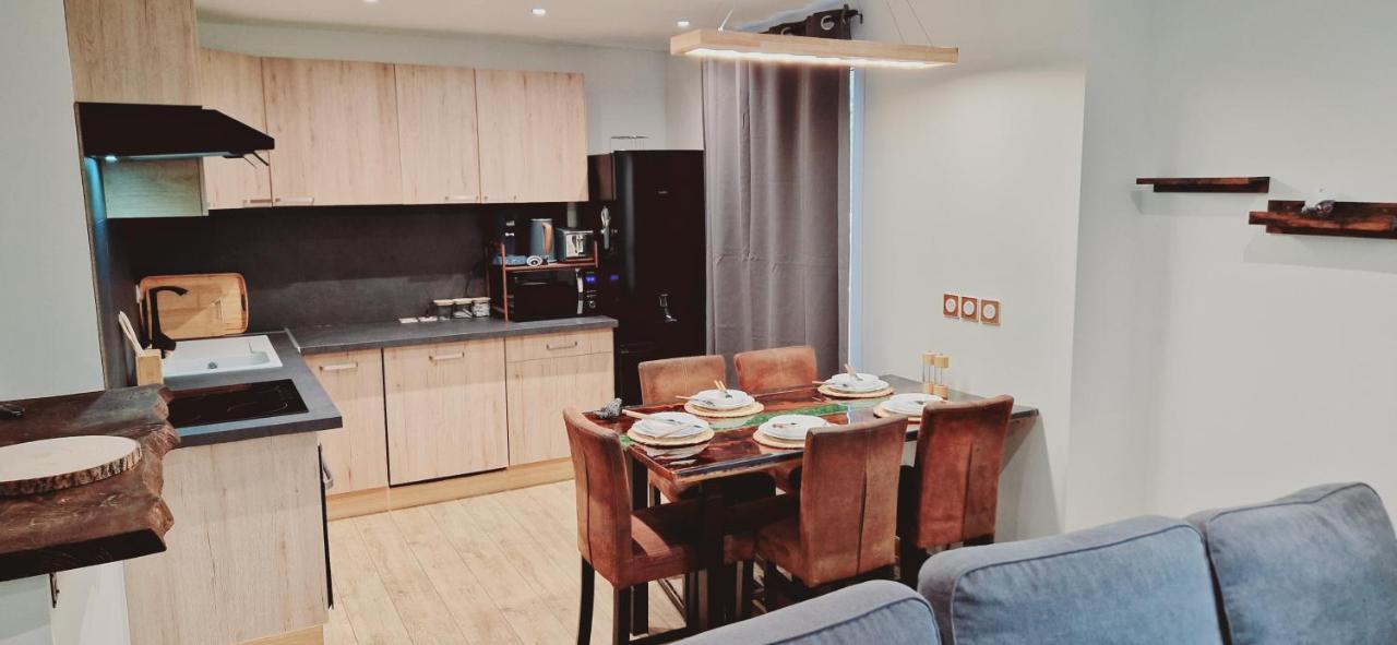 Apartamento Le Claudius Annecy Exterior foto